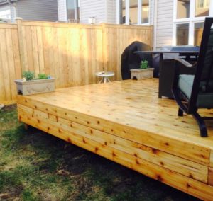 Deck by Deluxe Fencing