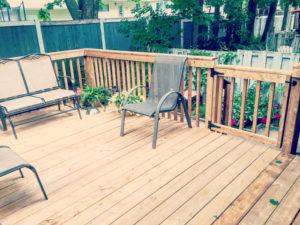 Deck by Deluxe Fencing