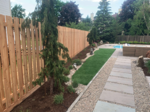 western-red-cedar-fence-in-ottawa
